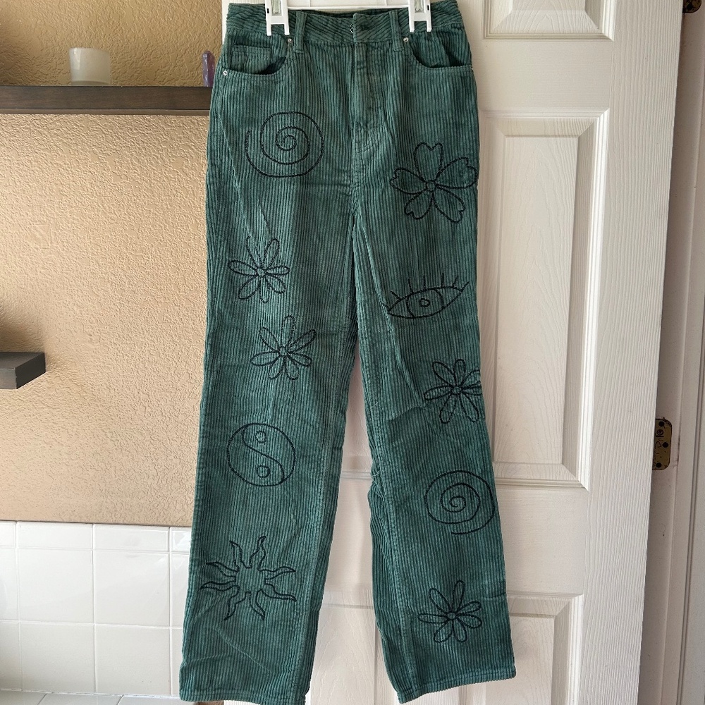 Pac Sun green corduroy pants with embroidery